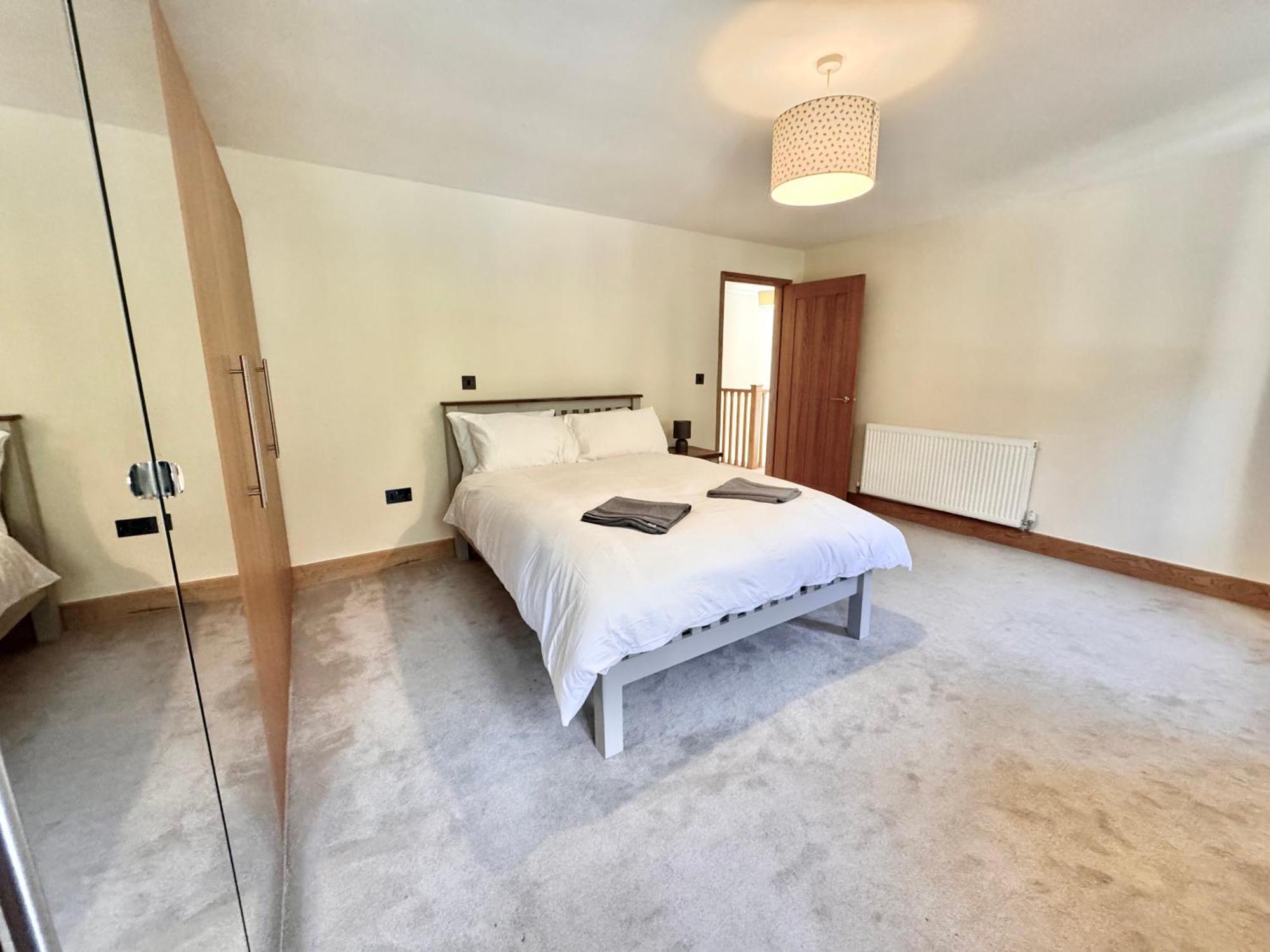 Gorgeous On Oxwich Bay! Holiday home *